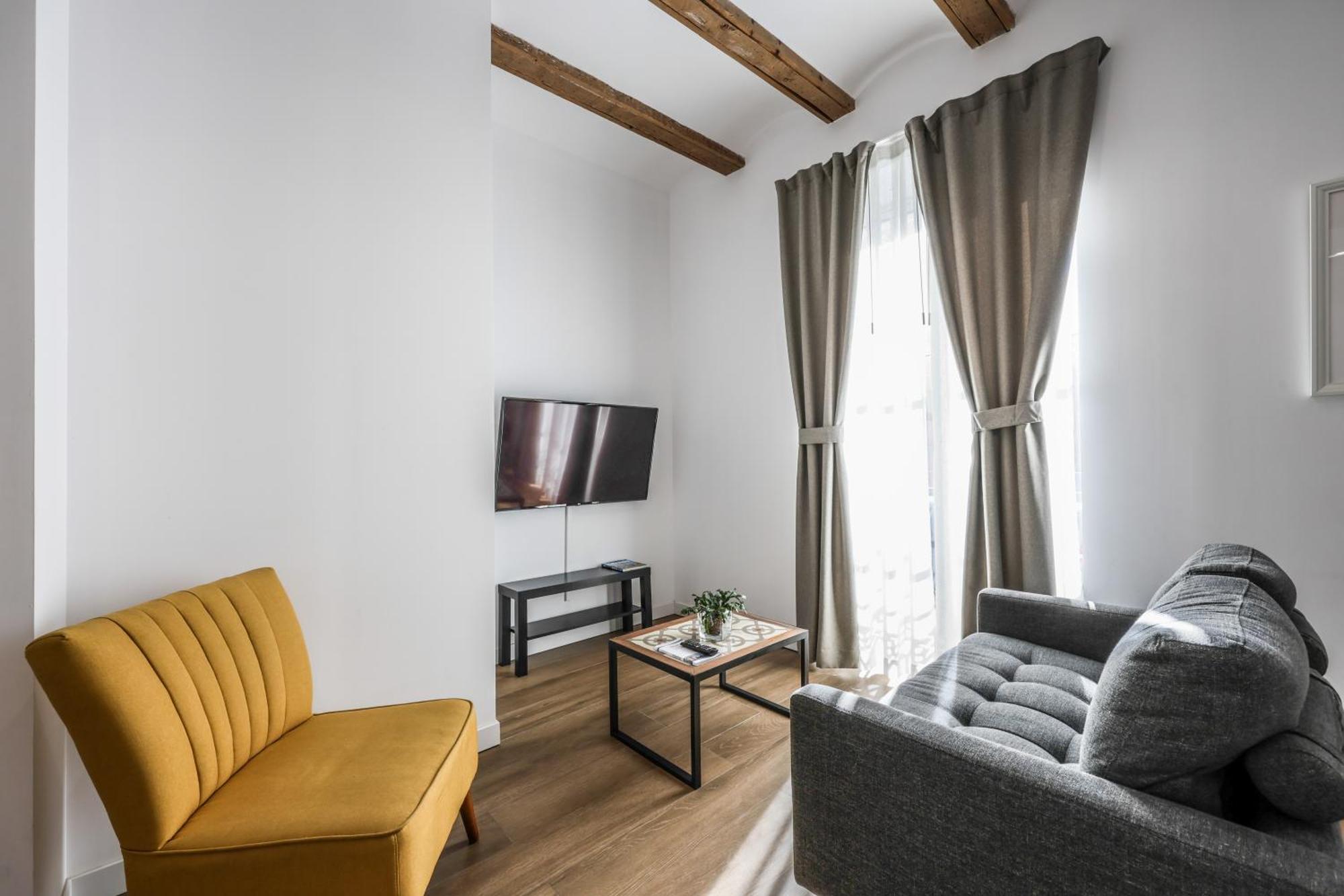 ולנסיה Amazinn Places Evi Apartments מראה חיצוני תמונה